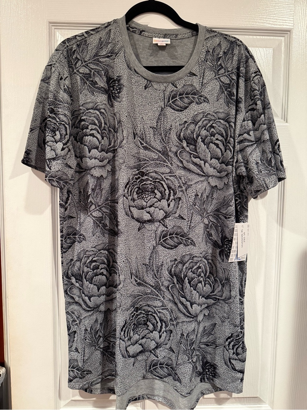 LuLaRoe Black & Gray Floral Crewneck Tee